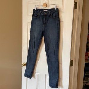 Levi’s 721 High Rise Skinny— size 32